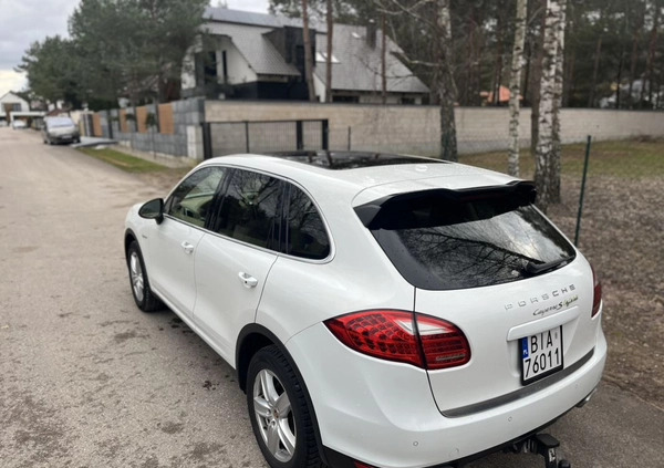 Porsche Cayenne cena 114000 przebieg: 162200, rok produkcji 2014 z Białystok małe 466